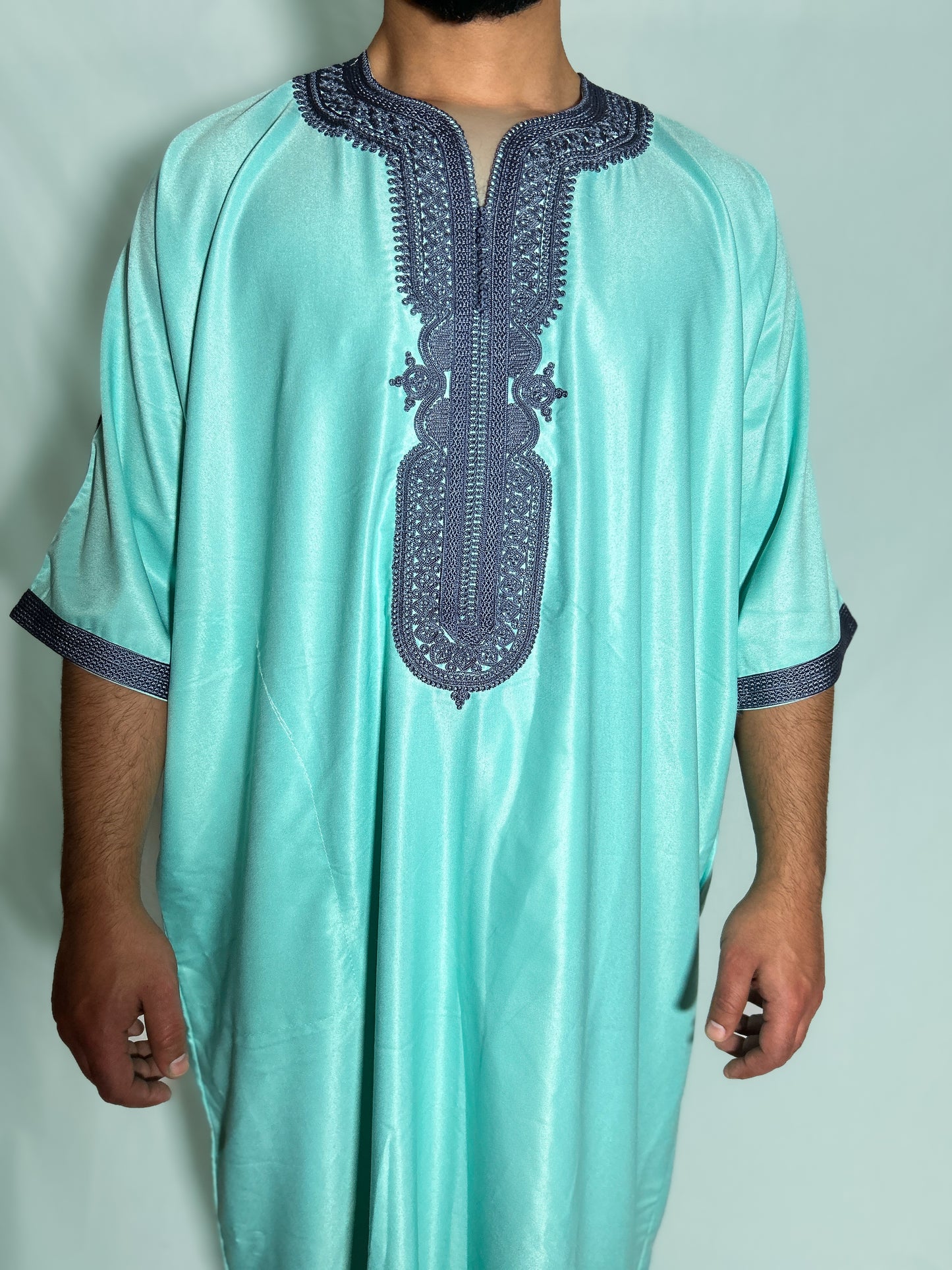 Aqua Men’s Gandora