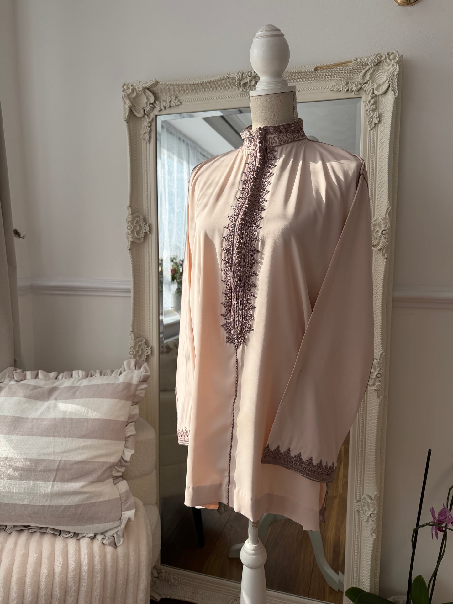 Oyster pink Jabadour top