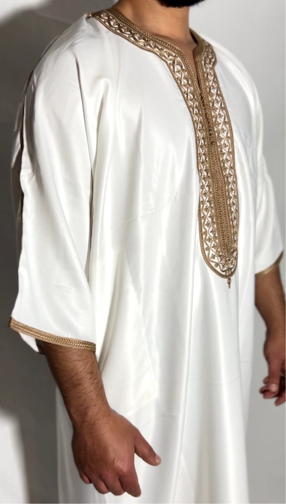White & Bronze Gold Men’s Gandora
