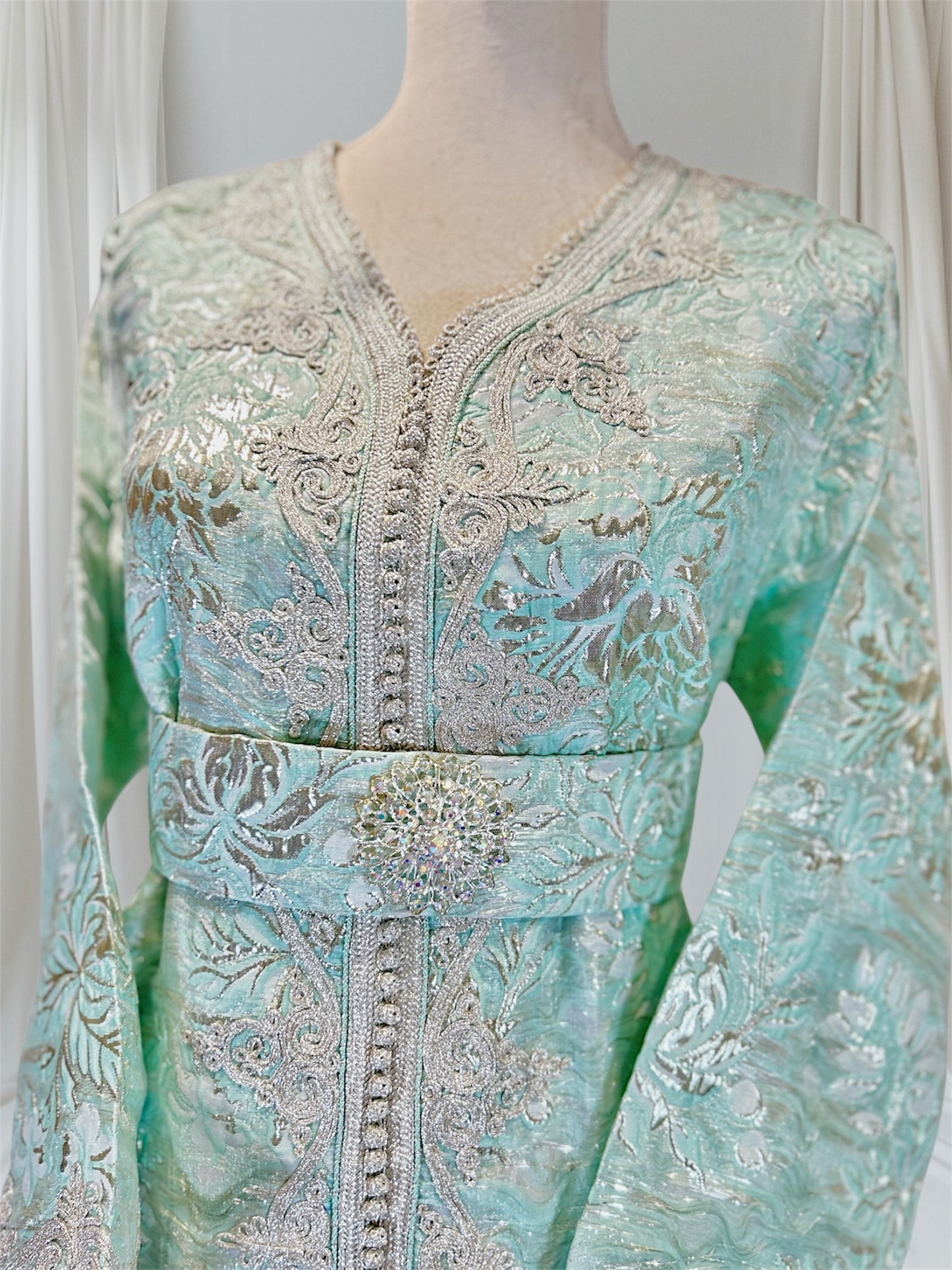 LUXE ETHEREAL CAFTAN