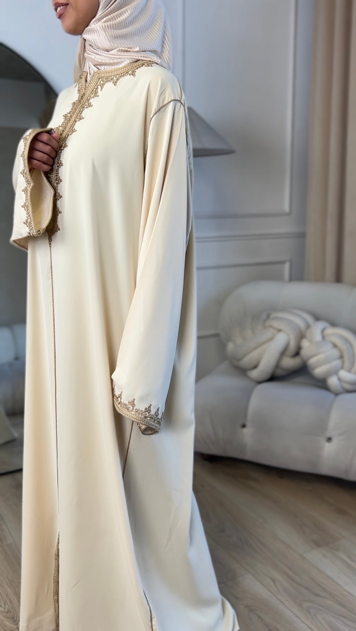 Cream & Gold Luxe Gandora