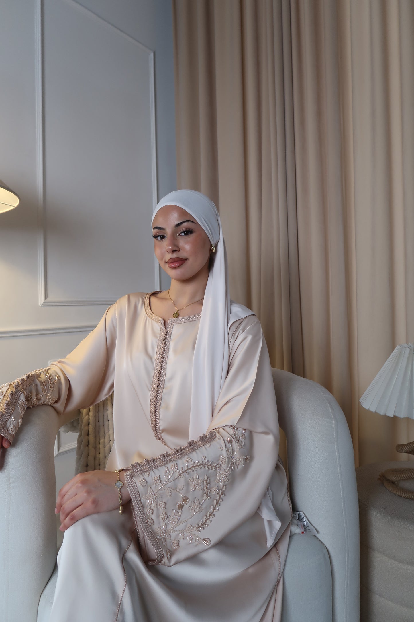 Desert Pearl - Beaded Gandora Oyster